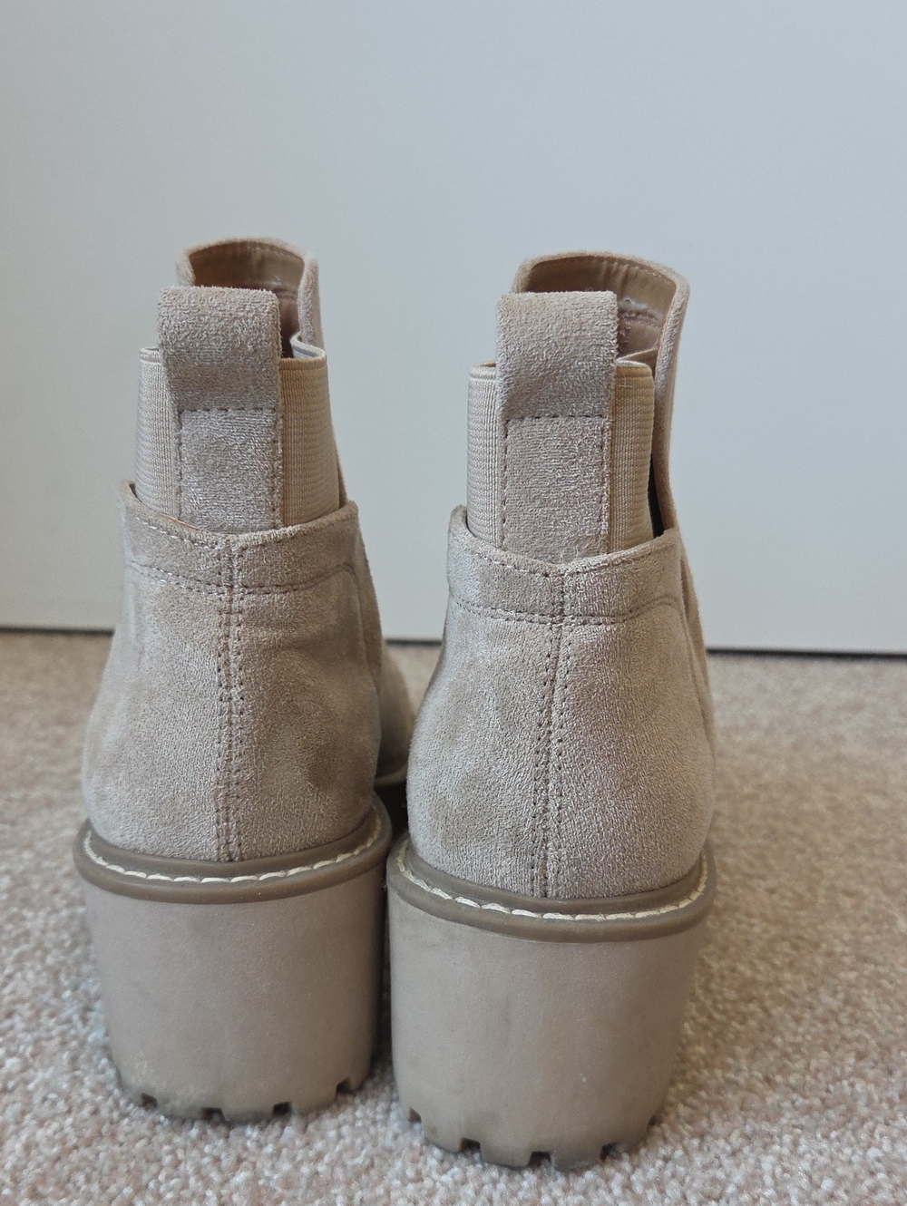 Dolce Vita Beige Suede Chelsea Lug Ankle Boots - Picture 6 of 11